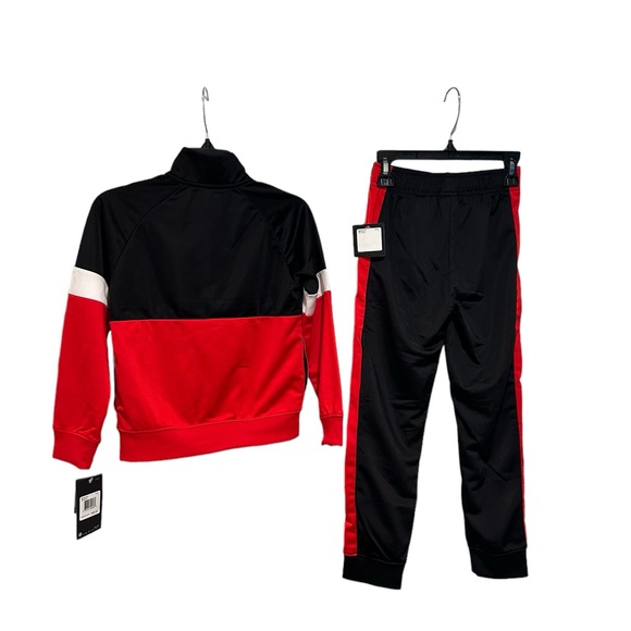 NIKE 2-PC RED/BLACK JOGGER SET SIZE 7 - Picture 2 of 12